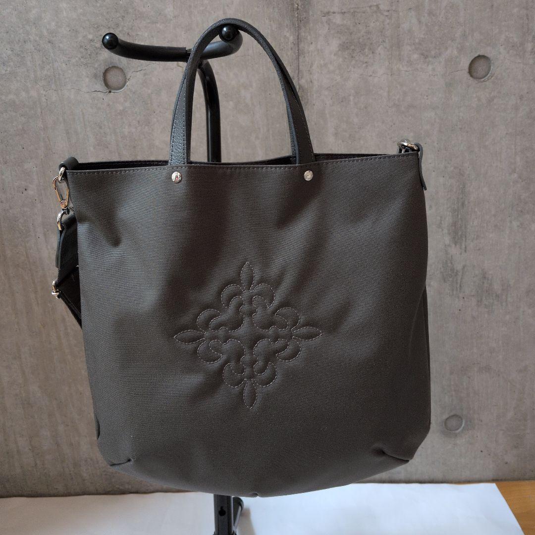 russet　ラシット　ナイロン2wayショルダー　トートバック　グレー