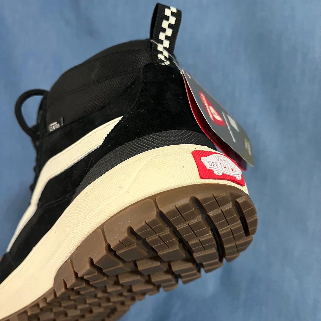 ヴァンズ ウルトラレンジ EXO Hi MTE-1 25cm ブラック