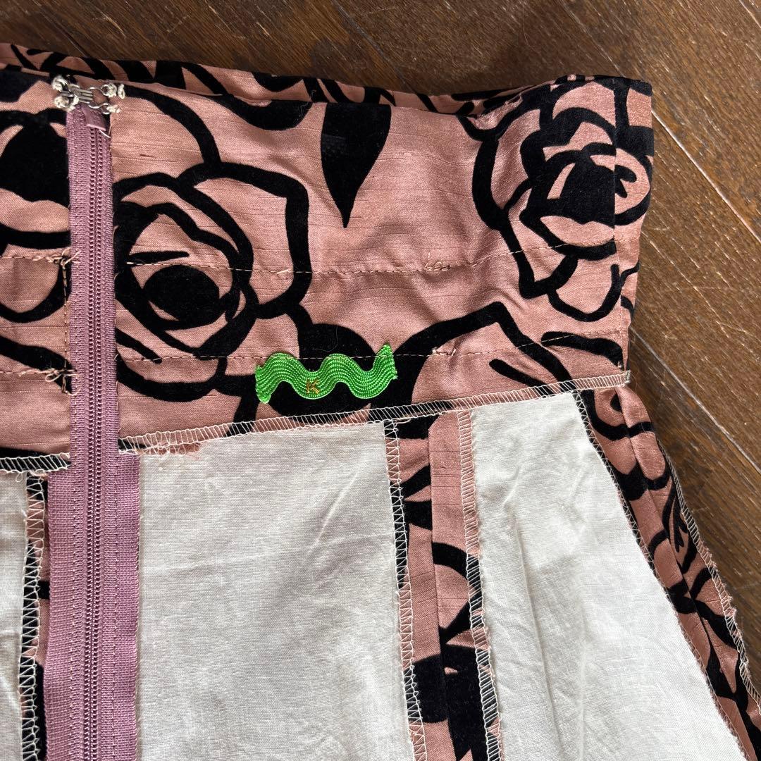 フラメンコ用ピンク黒花柄スカート