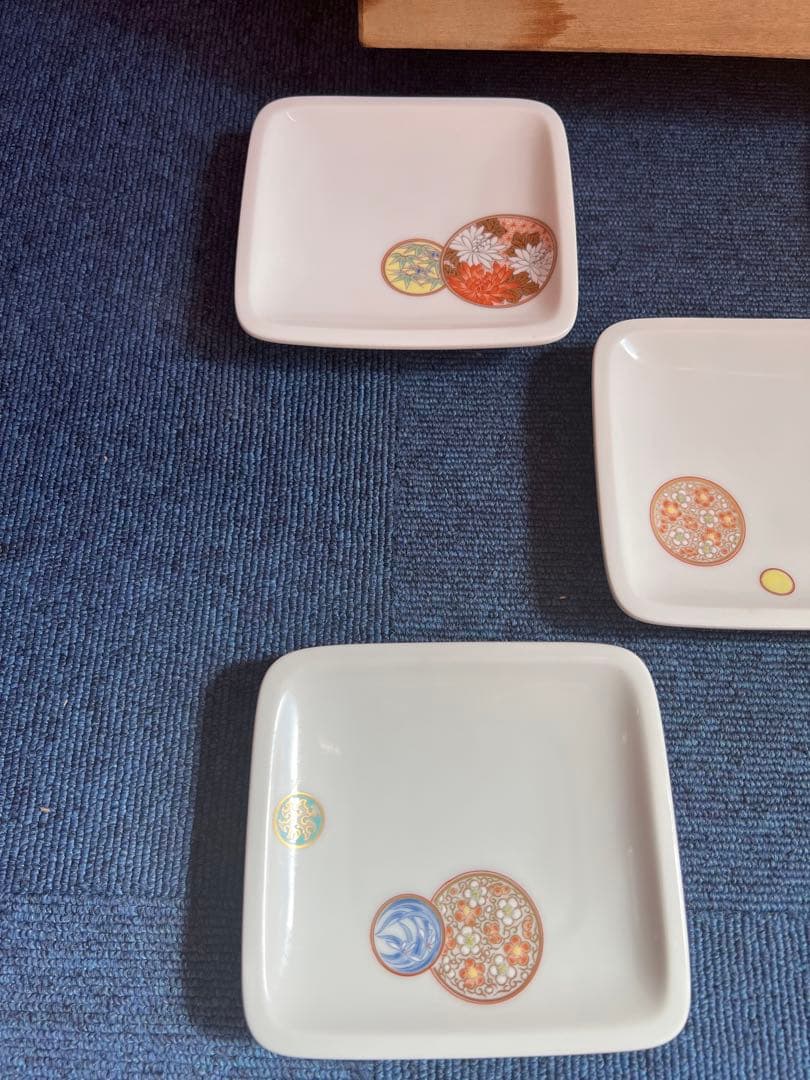 1469 深川製磁　寿赤絵　角銘々皿　5客　未使用