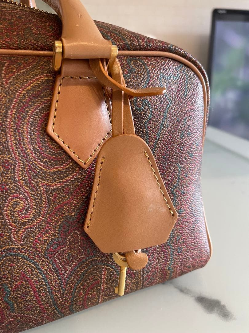 【極美品】ETRO ペイズリー ミニボストンハンドバック　鍵付き
