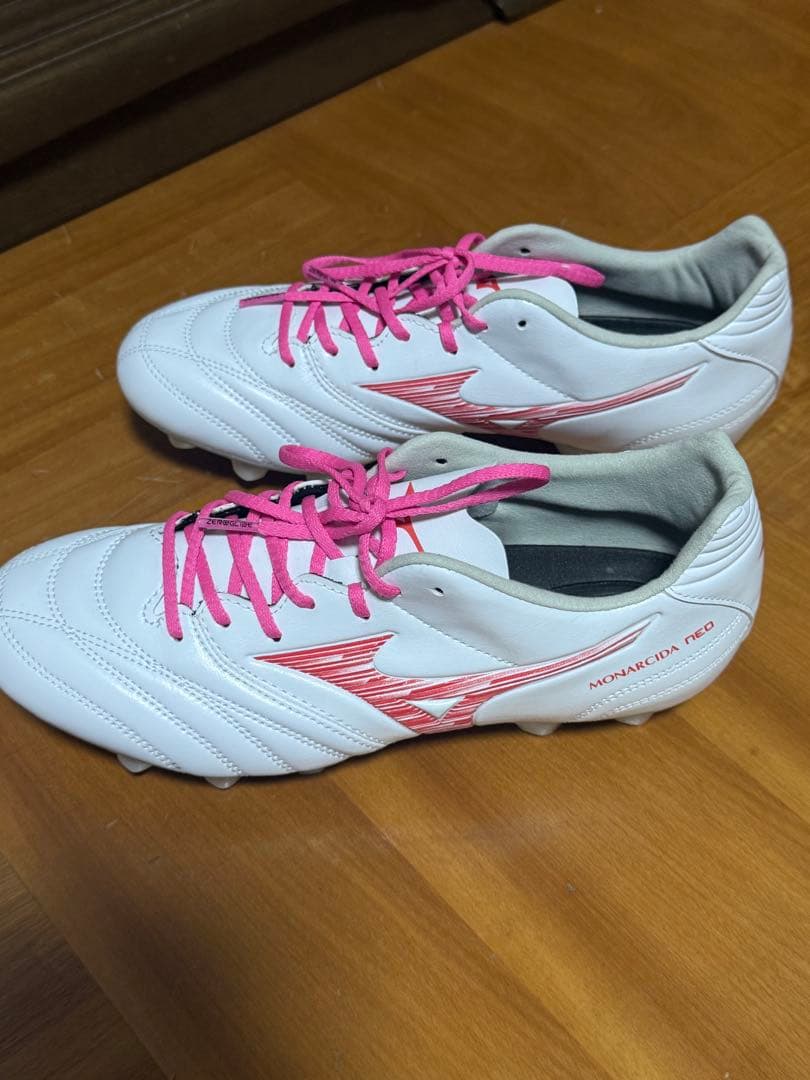 Mizuno モナルシーダNEO3 SW