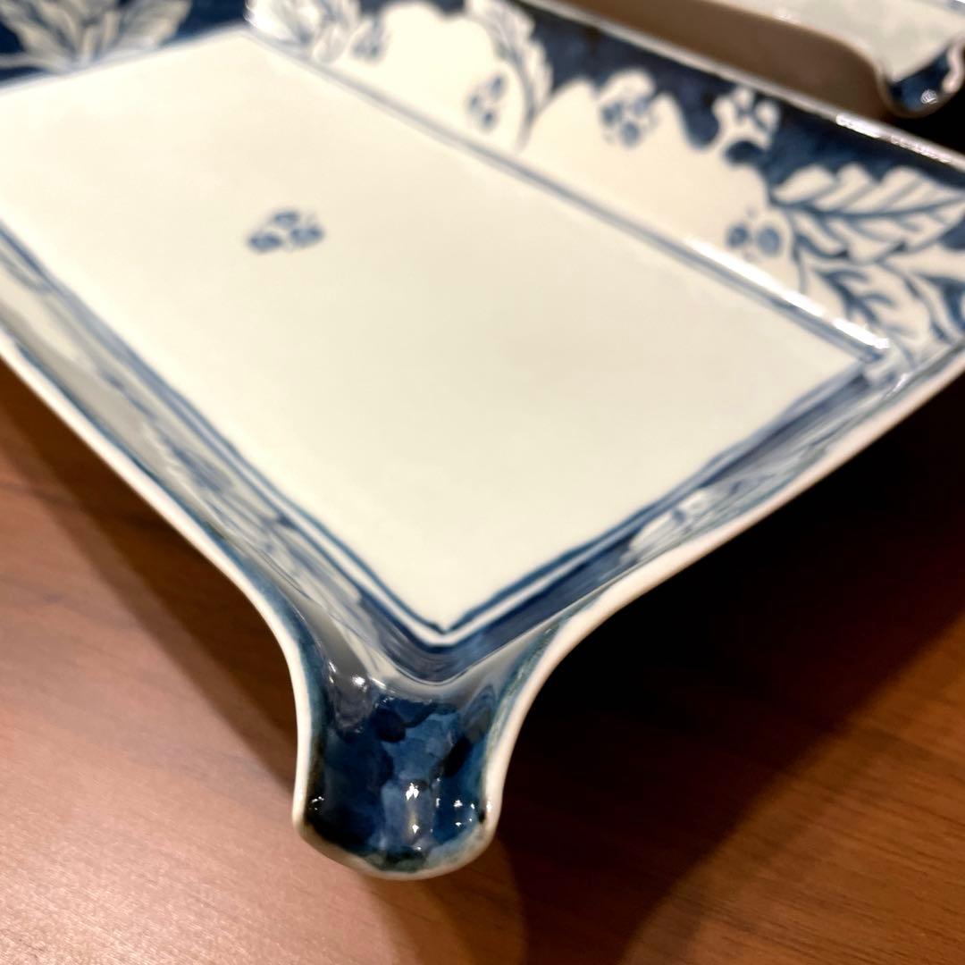 有田焼　限定品　超希少な陶祥窯　白と青の花柄陶器皿2枚セット4品