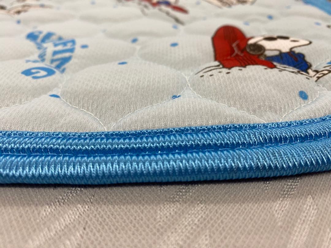 スヌーピー　敷きパッド・マイクロファイバー敷きパッド