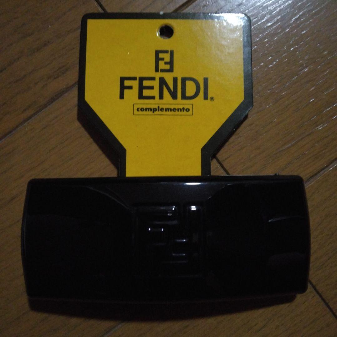 FENDI　バレッタ