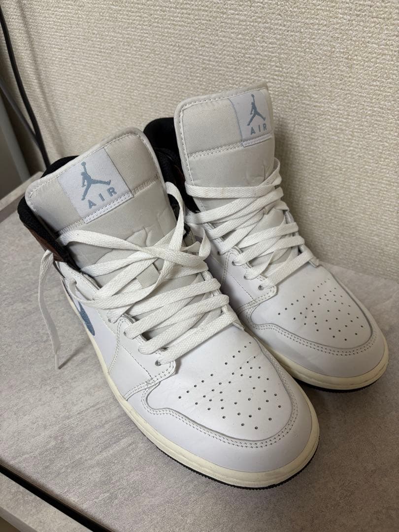 【美品】Air Jordan ハイカットスニーカー ホワイト/ブラウン