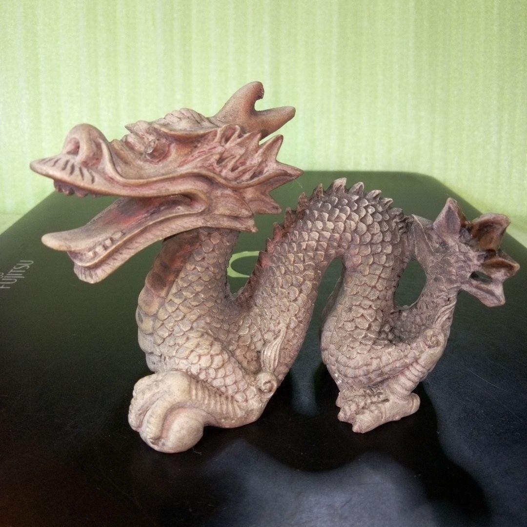 龍の置物　 竜　辰　たつ　ドラゴン　dragon　コンパクト　フィギュア