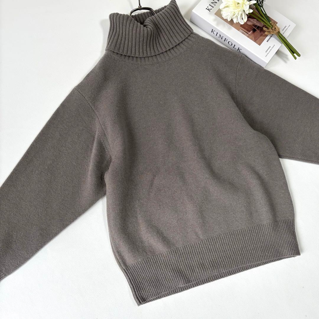 【美品】ドゥーズィエムクラス ミドルゲージタートルニット セーター F