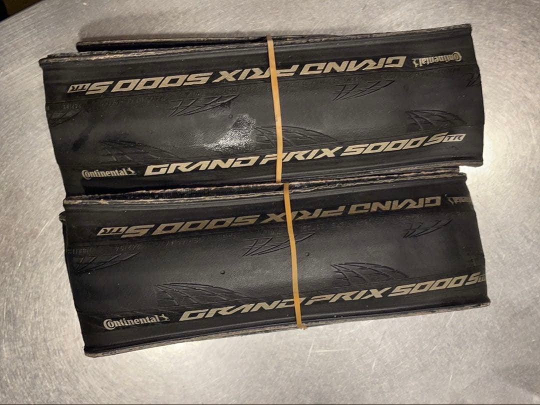 Continental GP5000 Str 28cc チューブレス　タイヤ