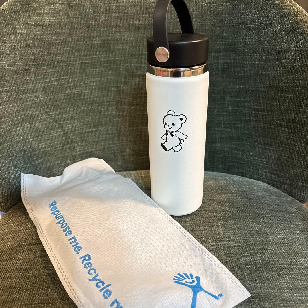 ファミリア　ハイドロフラスク　20oz ホワイト