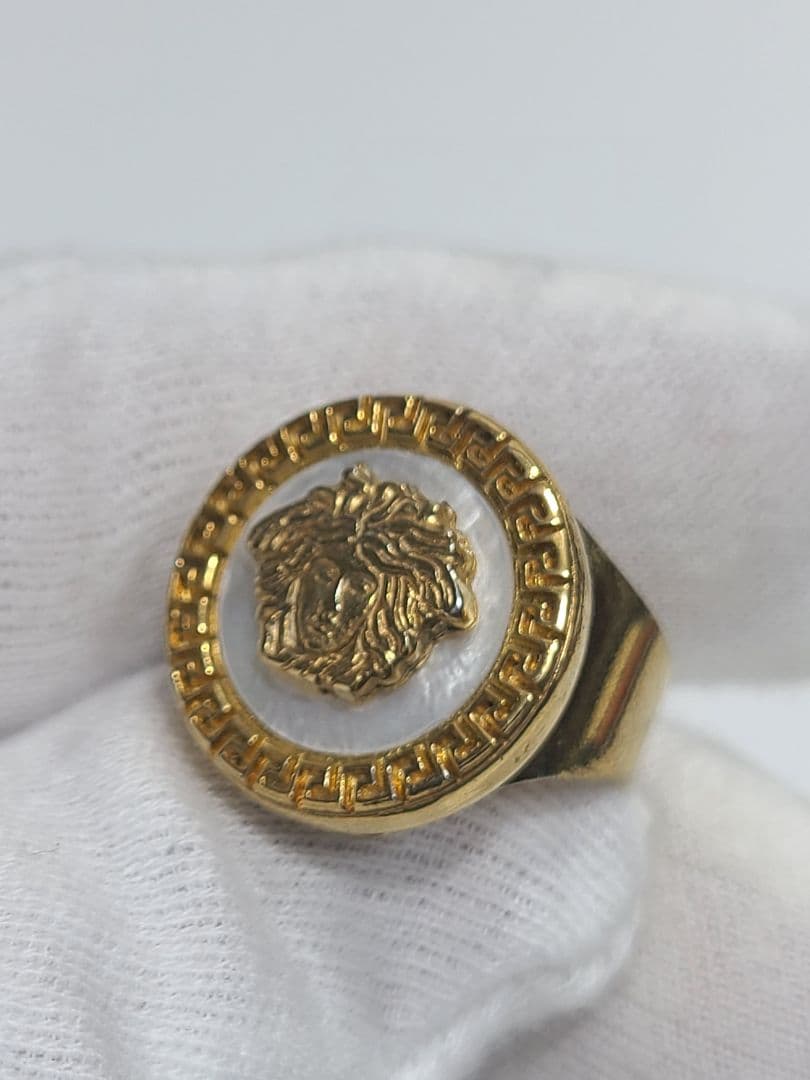 ヴェルサーチ　メデューサリング　シェル　ゴールド