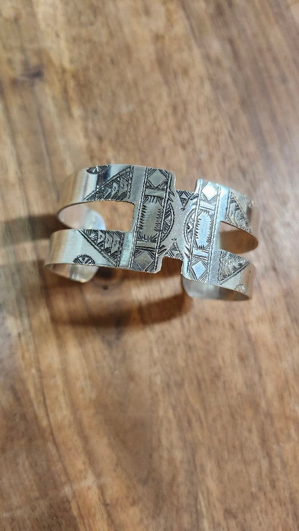 トゥアレグ　tuareg バングル シルバー　エルメス　インディアン　ネイティブ