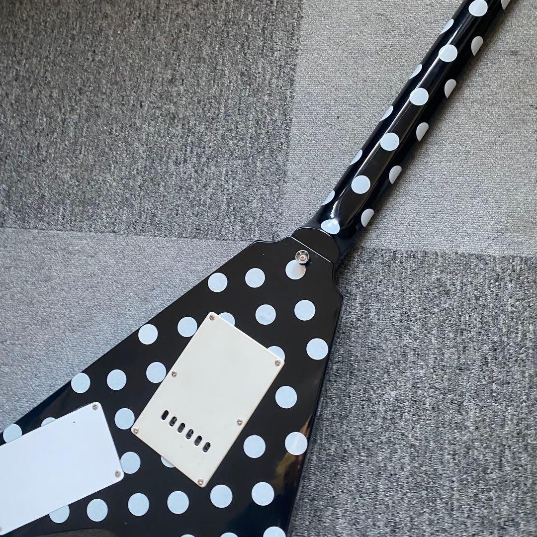 ノーブランド フライングV ポルカドットギター ランディローズ