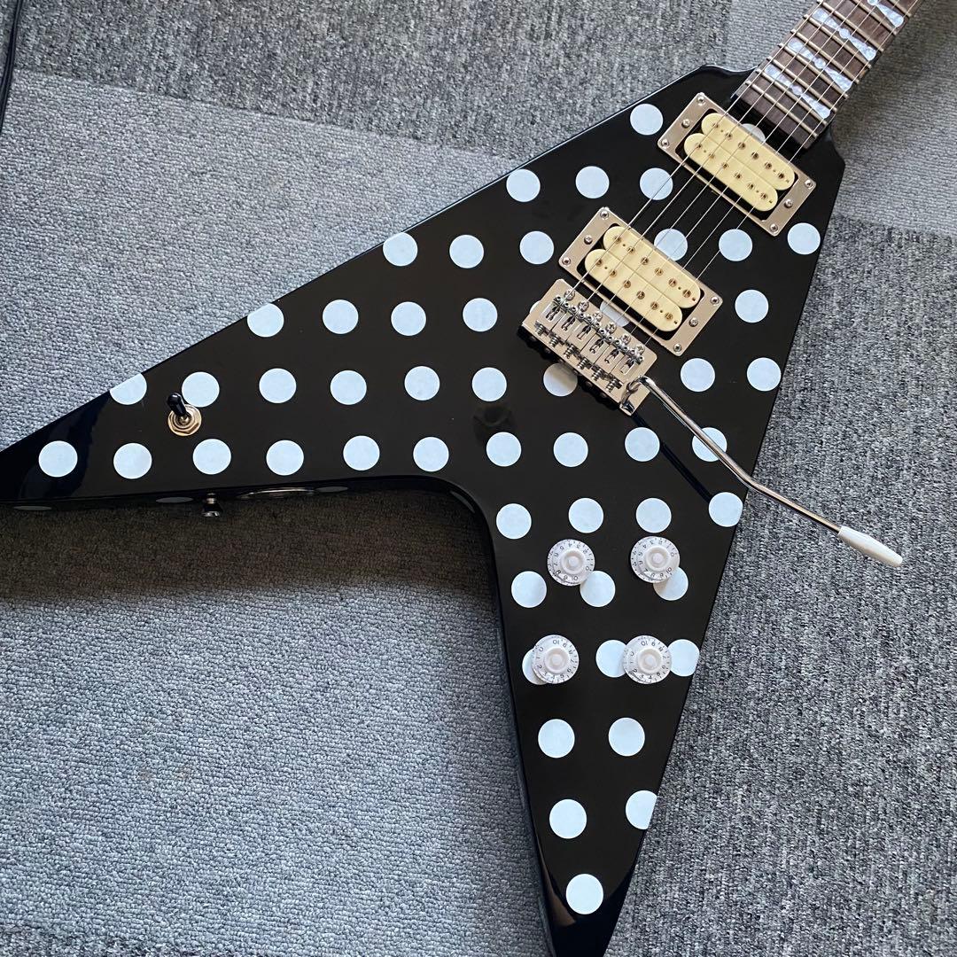 ノーブランド フライングV ポルカドットギター ランディローズ