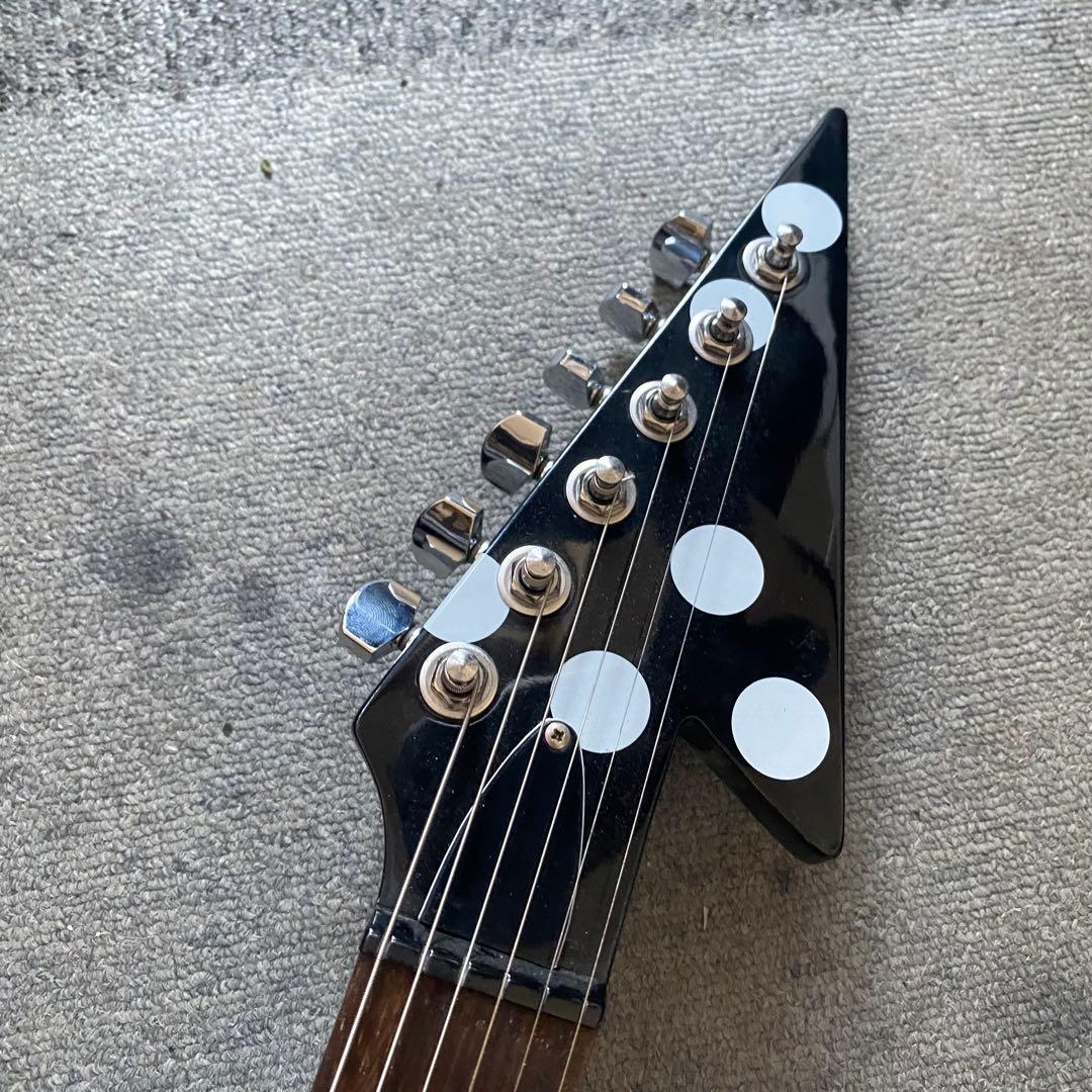 ノーブランド フライングV ポルカドットギター ランディローズ
