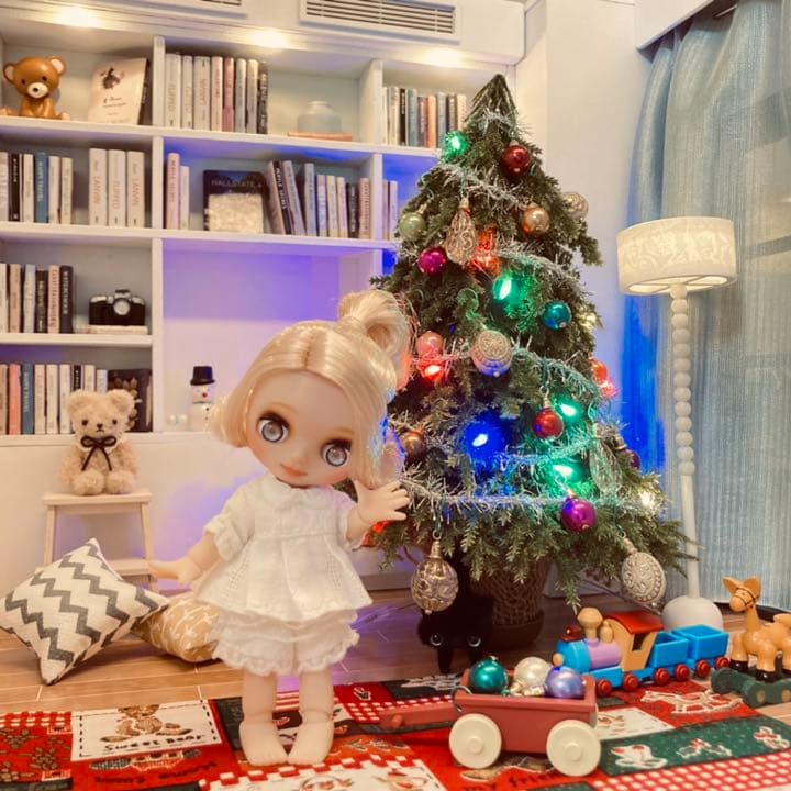 ミニチュアクリスマスツリー　プチブライス　オビツ　キューポッシュ　インテリア