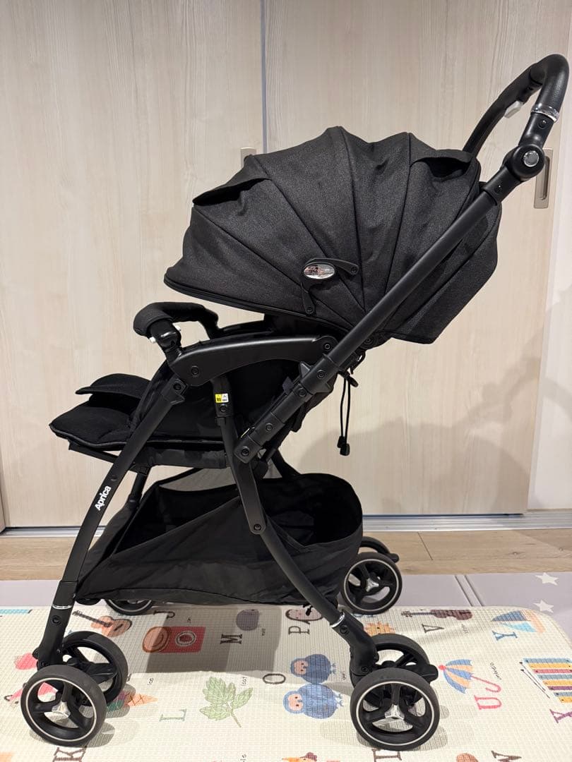 Aprica ラクーナクッションフリープラス(アカチャンホンポ限定モデル)