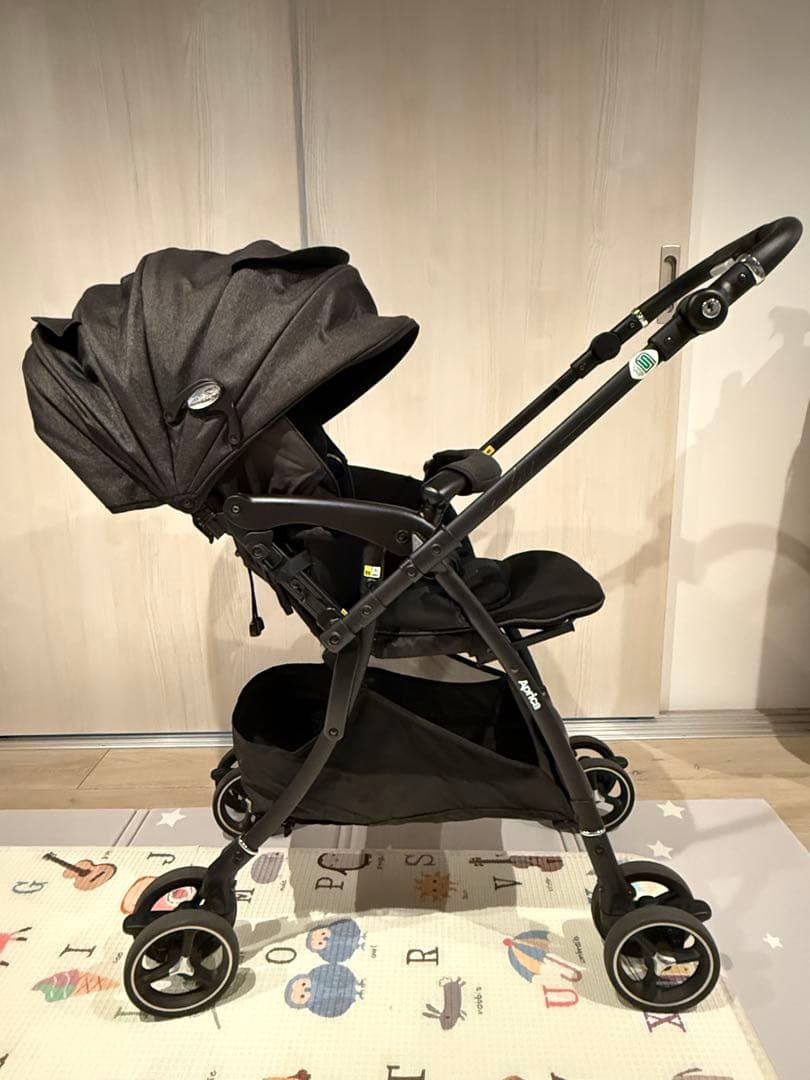 Aprica ラクーナクッションフリープラス(アカチャンホンポ限定モデル)