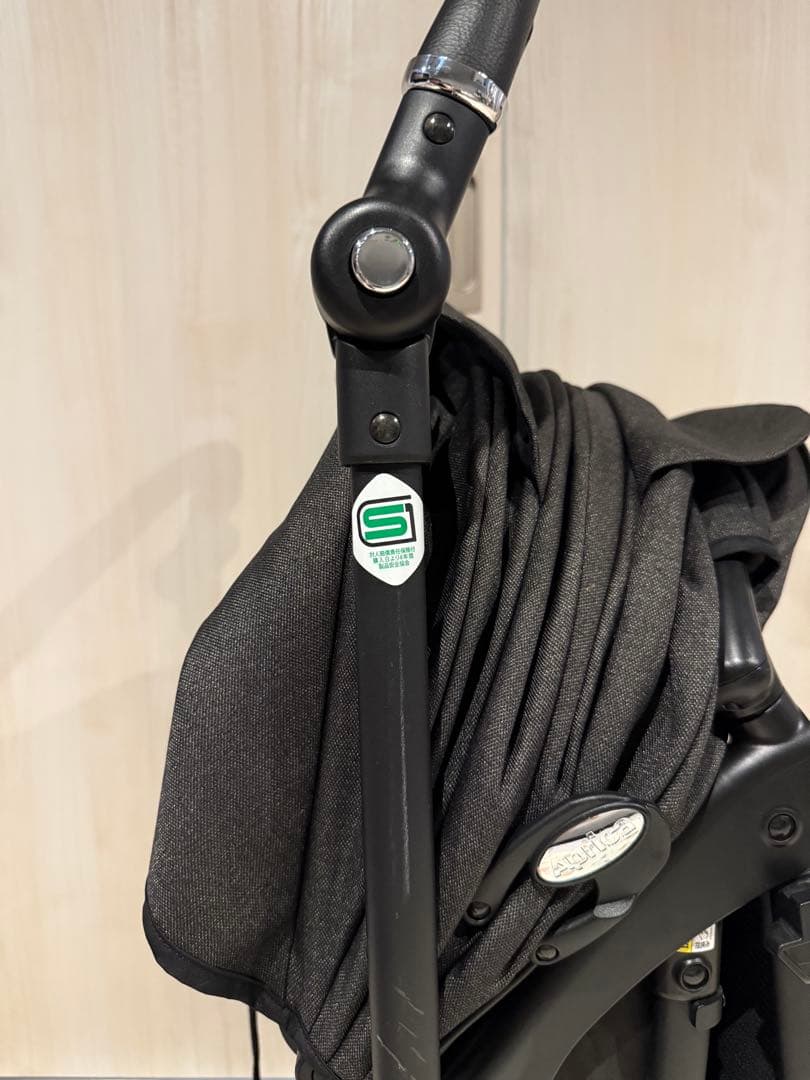 Aprica ラクーナクッションフリープラス(アカチャンホンポ限定モデル)