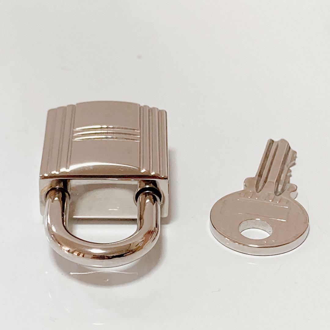 美品　エルメス　カデナ南京錠　パドロック　107番　シルバー　鍵　キー