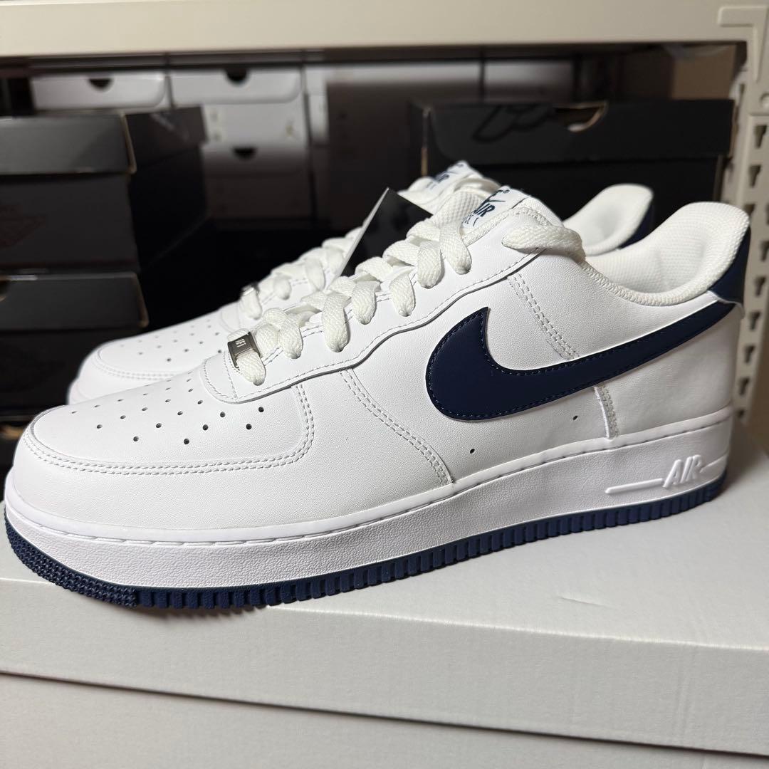 新品 NIKE エアフォース1 FJ4146-104 30.0cm