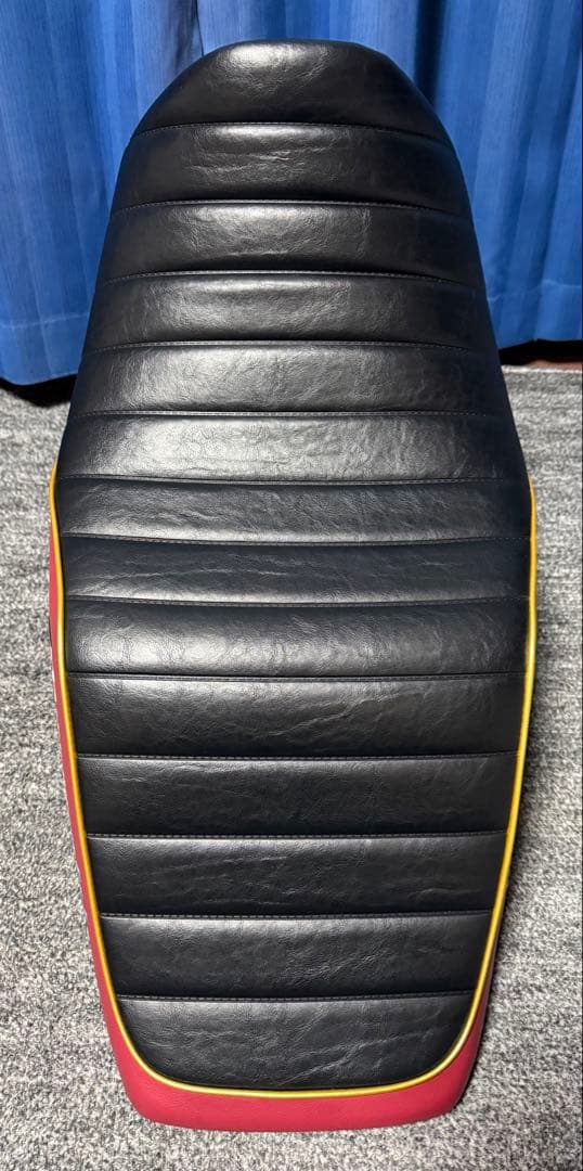 美品 ホンダ CB1300SF SC54 純正ベース 張り替え カスタムシート