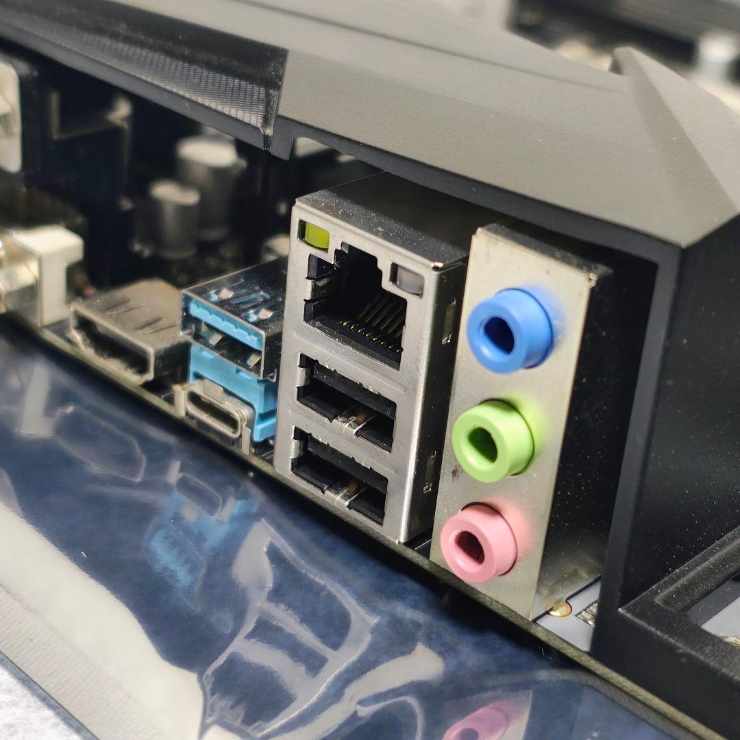 CPU Intel Core i7 9700F ＆ マザーボード セット