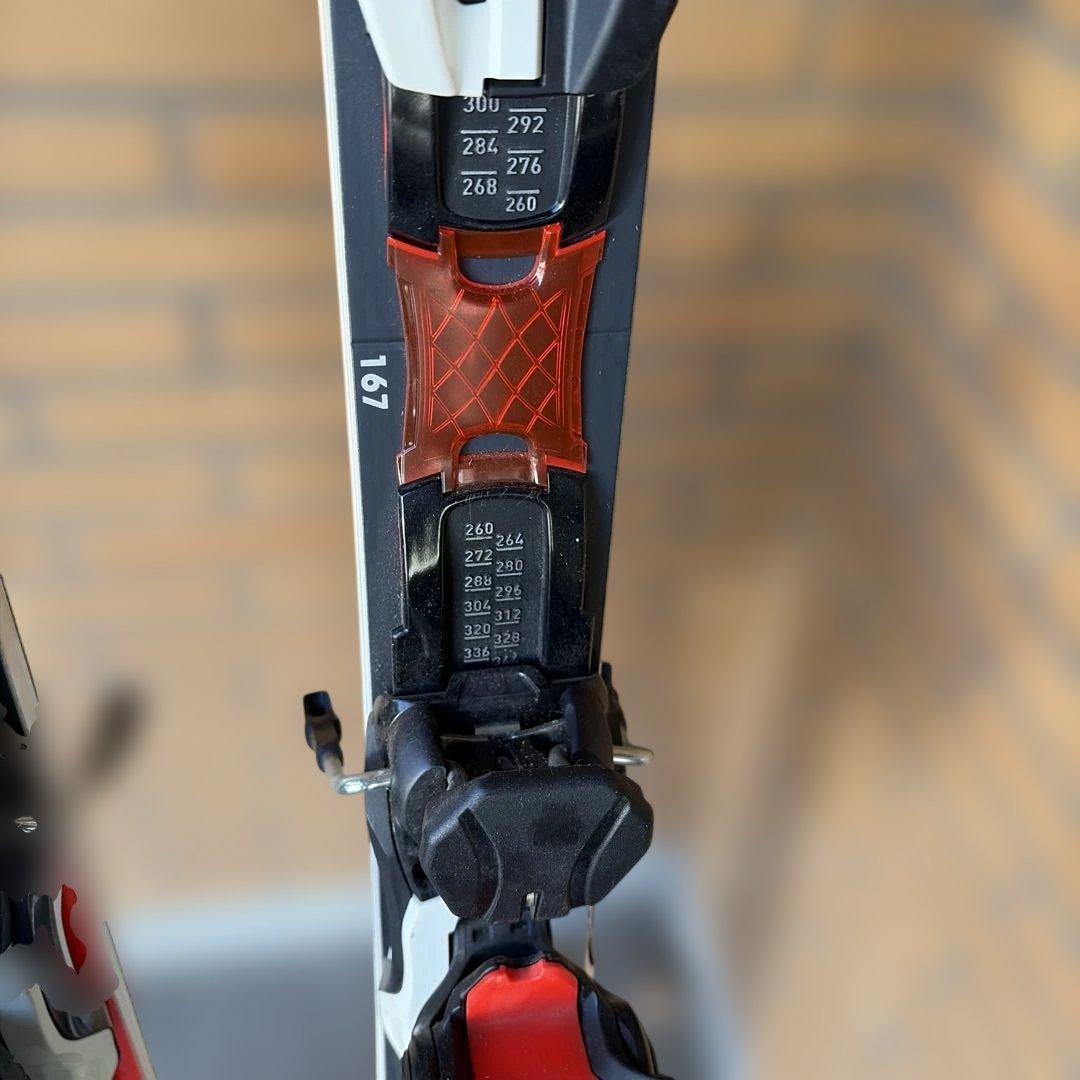 ROSSIGNOL HERO SHORT TURN スキー 赤黒