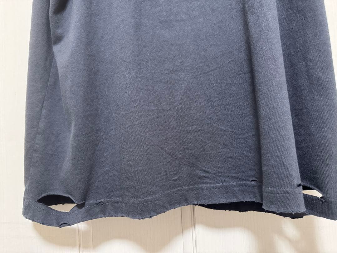 BALENCIAGA PRANET EARTH ダメージ加工 Tシャツ