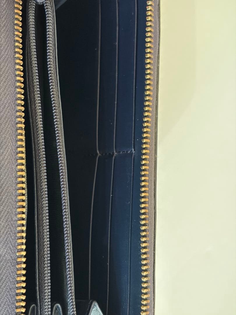 GUCCI グッチ ディアマンテ ラウンドファスナー 長財布 ネイビーブルー