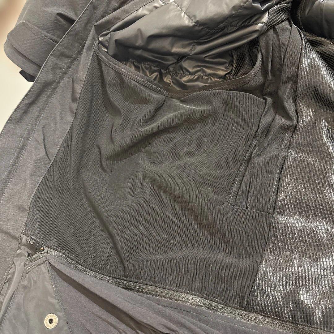 Burton [ak] スノーボードジャケット 黒 ブラック XL