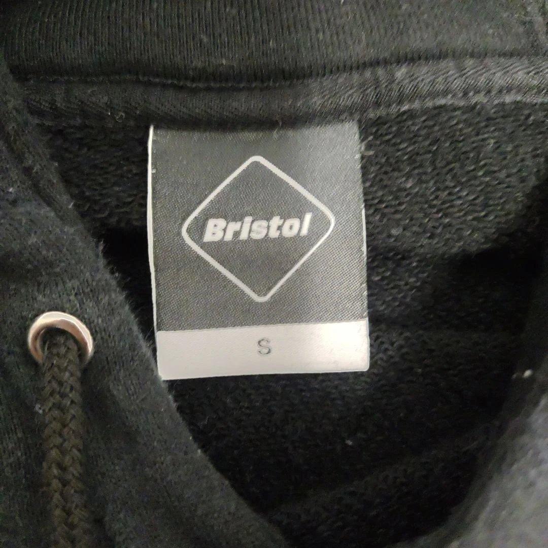 【値下中】FCRBパーカーブラック１
