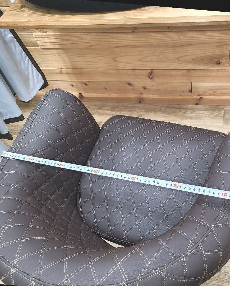 中古　美容室用お客様椅子