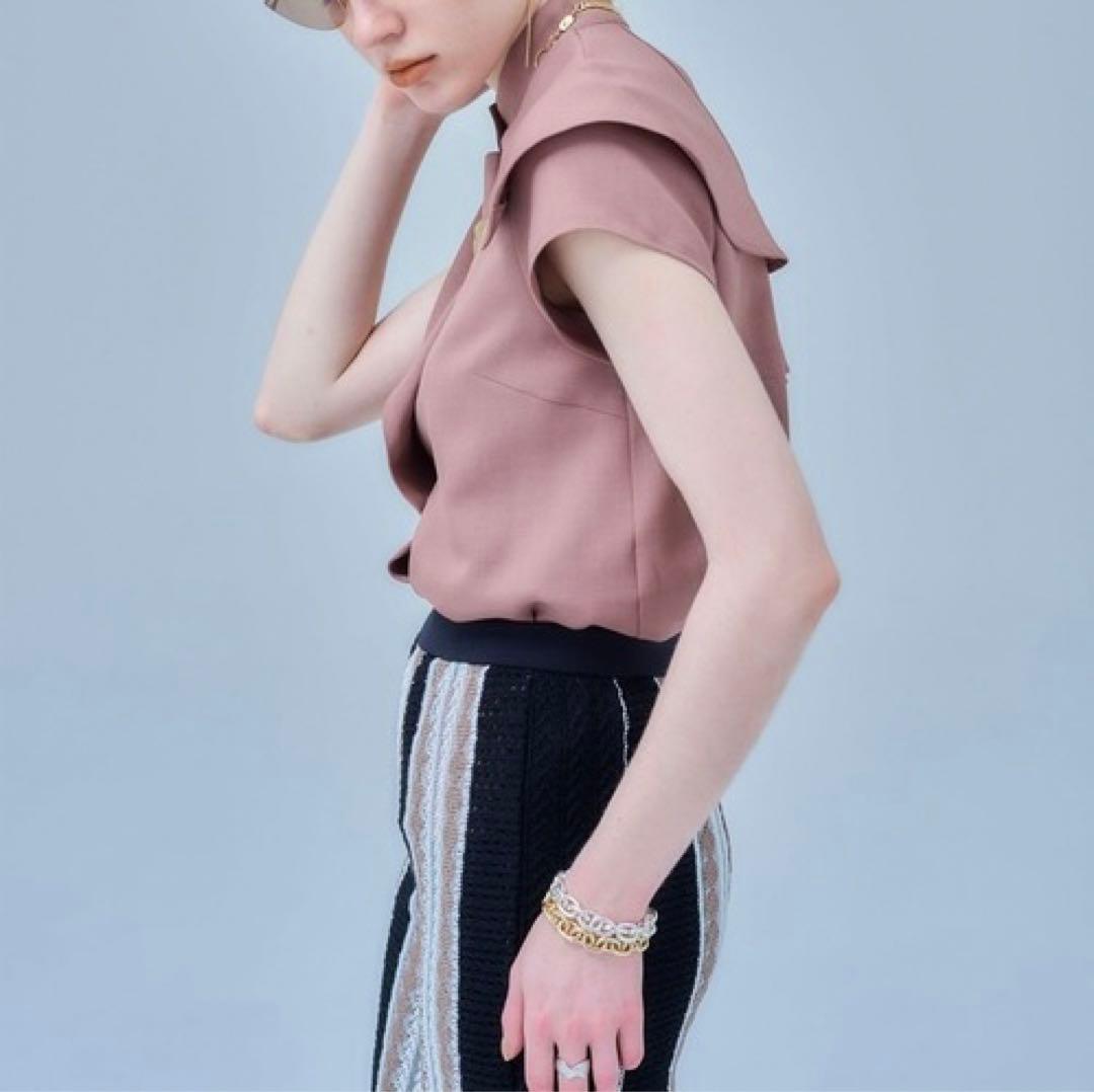 ‼️売約済‼️UNITED TOKYO　ターンフライハーフスリーブブラウス・ブラウン