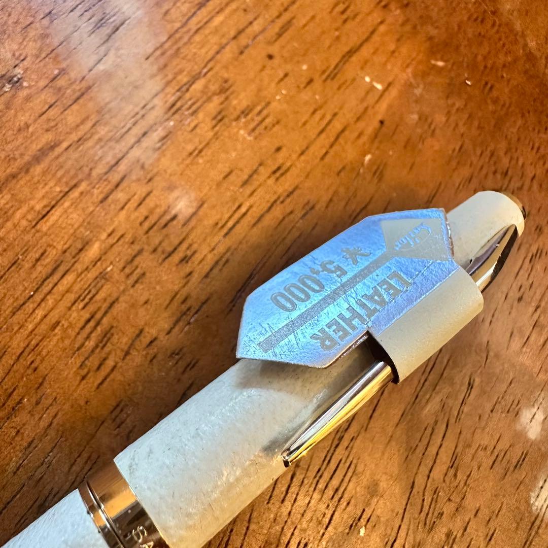 sailor セーラー　万年筆　レザー　白　ペン先　18k