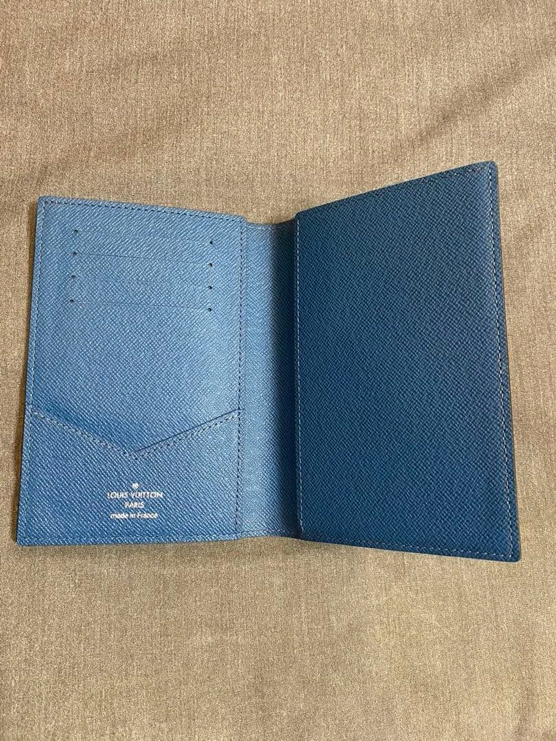 H 　ルイ・ヴィトン　パスポート ケース　カバー ダミエ