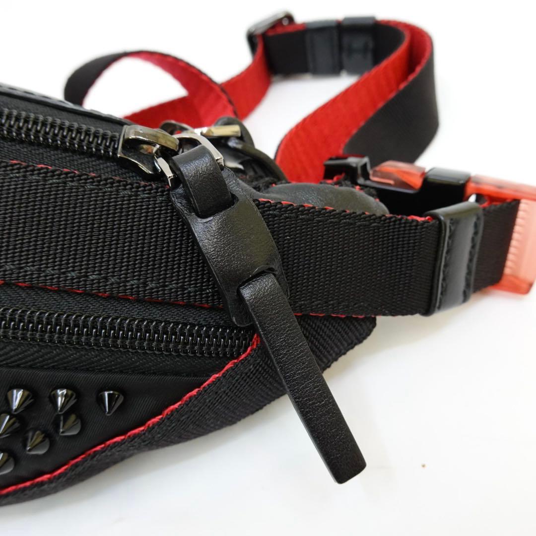 クリスチャンルブタン　ボディバッグ　ウエストポーチ　スタッズ　スパイク　ブラック