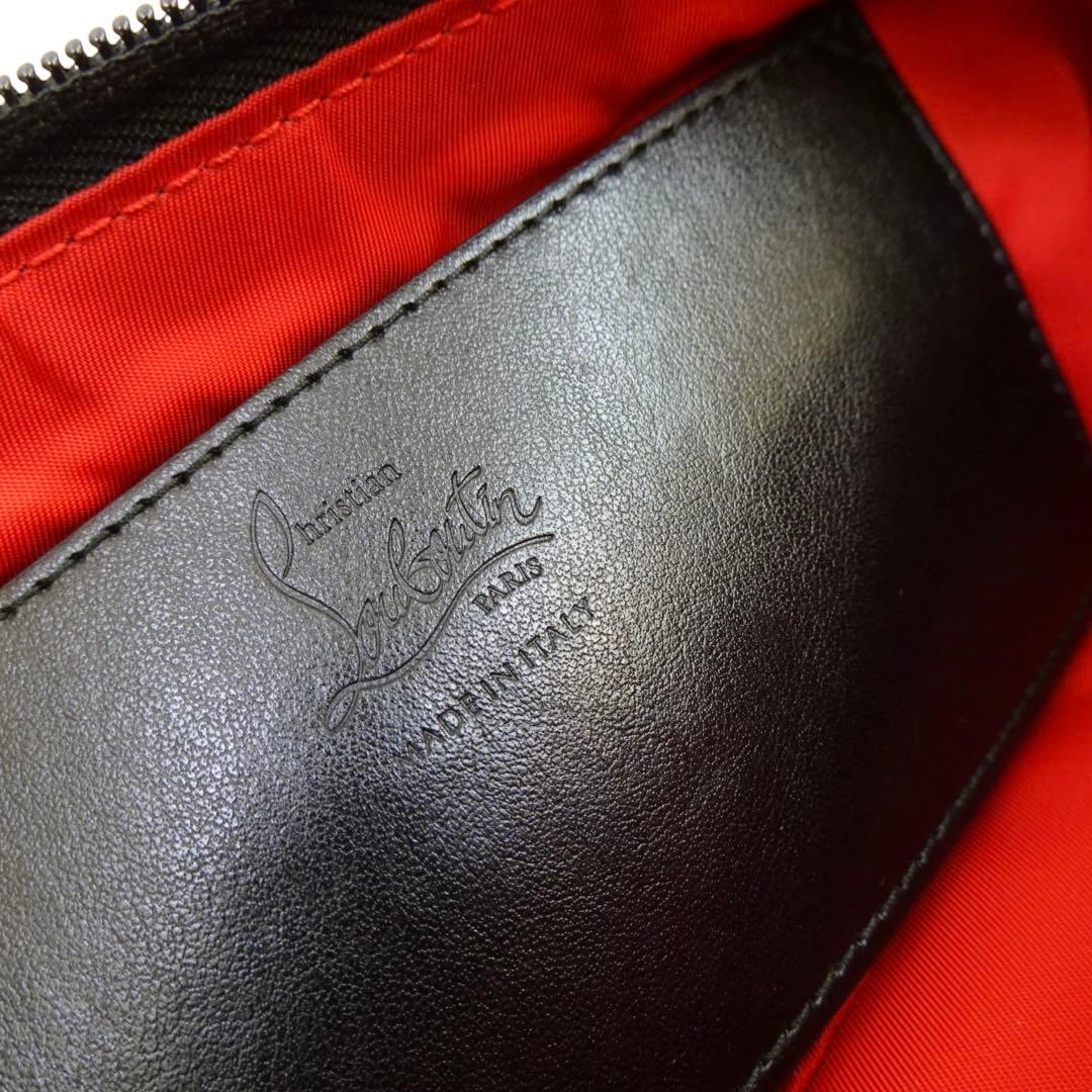 クリスチャンルブタン　ボディバッグ　ウエストポーチ　スタッズ　スパイク　ブラック