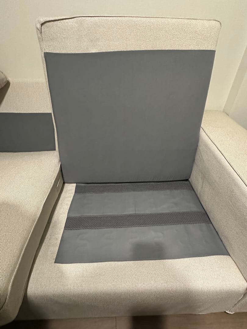 KIVIK シーヴィク 3人掛けソファ ライトベージュ