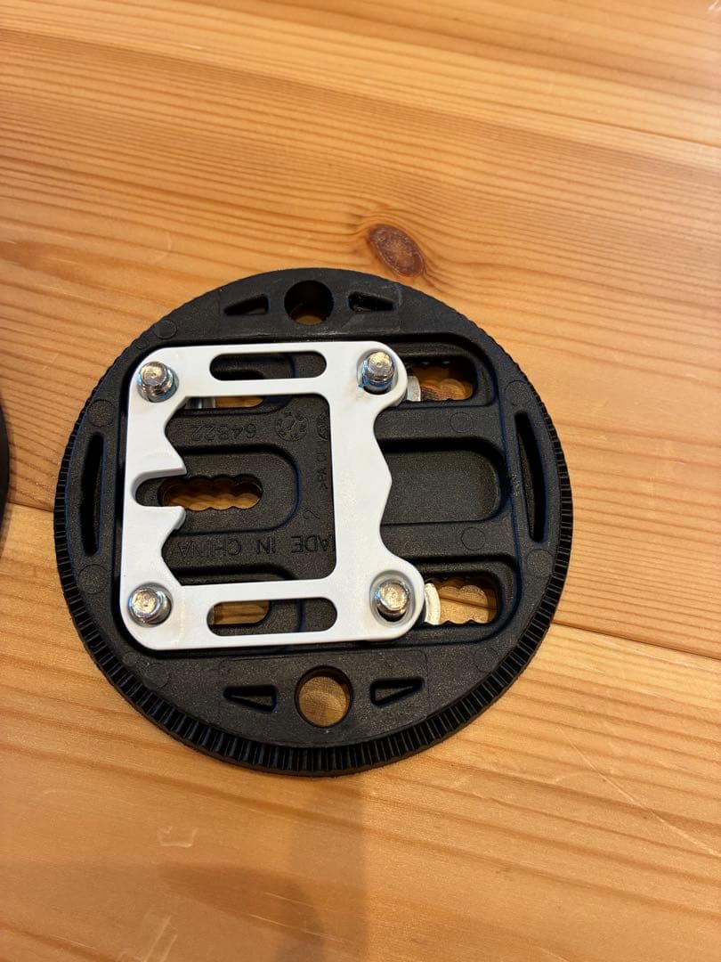 SALOMON HIGHLANDER ビンディング