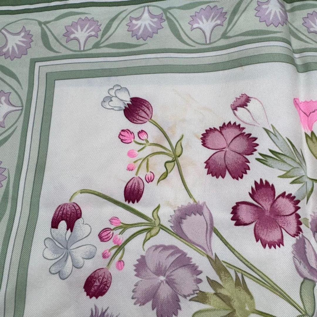 エルメス HERMES カレ90 シルク100　花柄