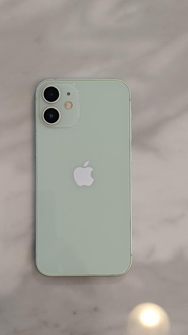 ち*ぴ様 Apple iPhone 12mini ミントグリーン 本体