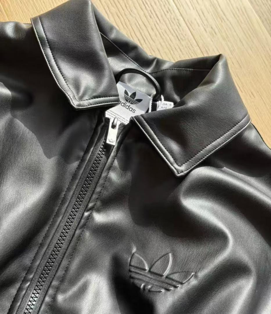 adidas Originals ボアムートンジャケット