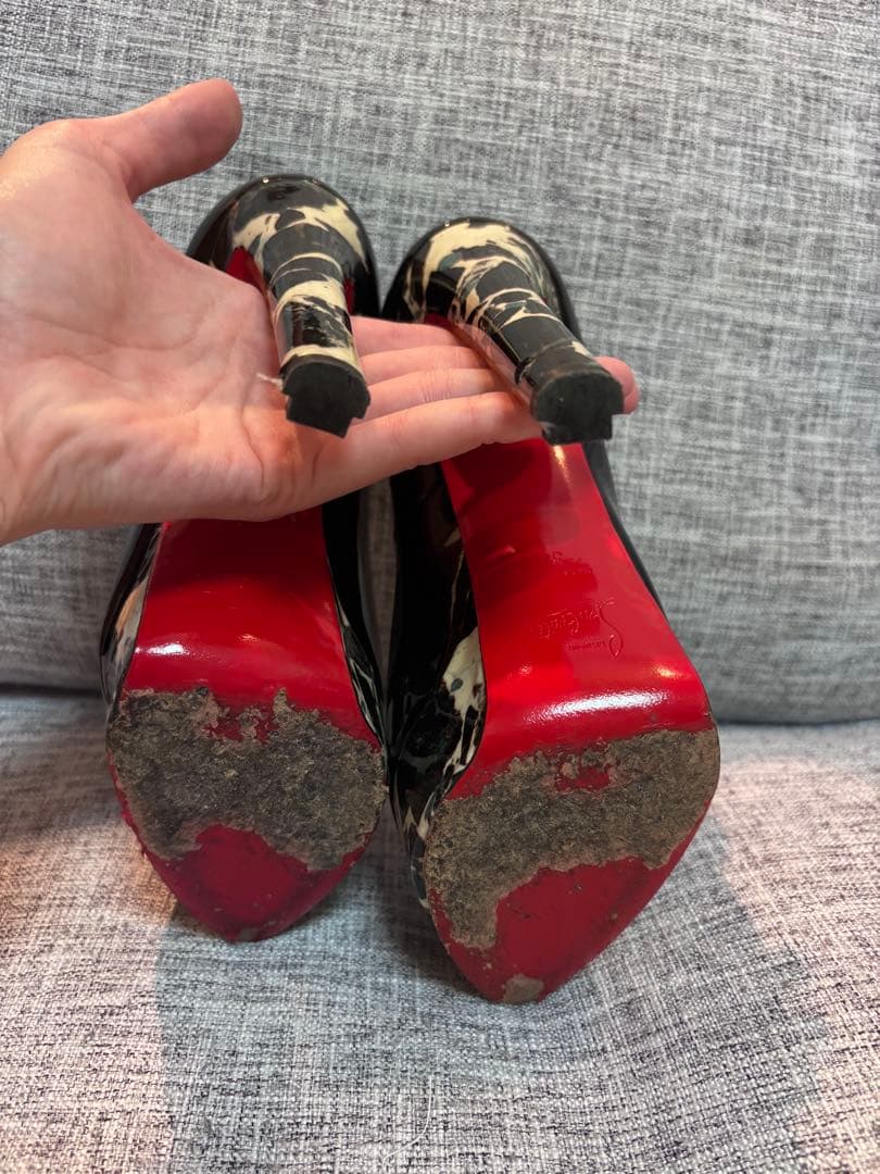 値下げ‼️Christian Louboutin ルブタン オープントゥパンプス