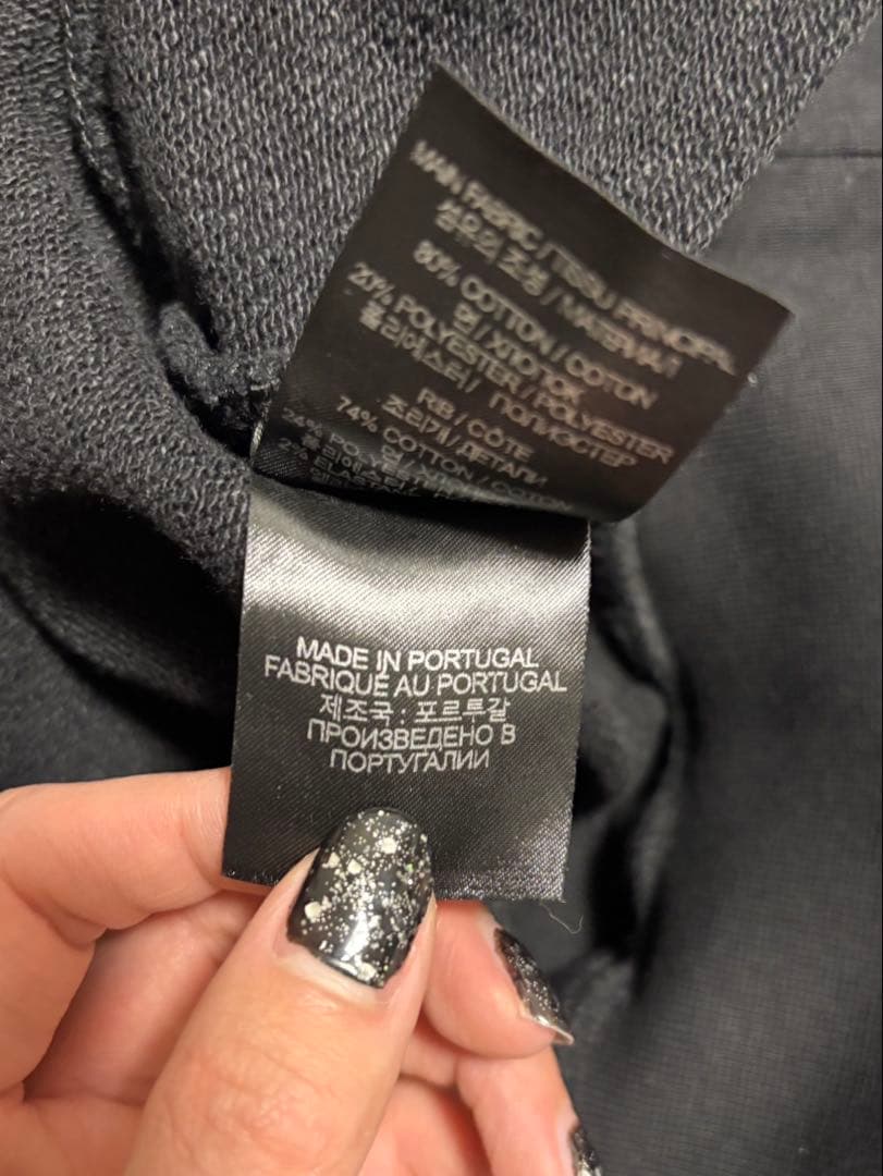 VETEMENTS ヴェトモン フラッグ ロゴ パーカー