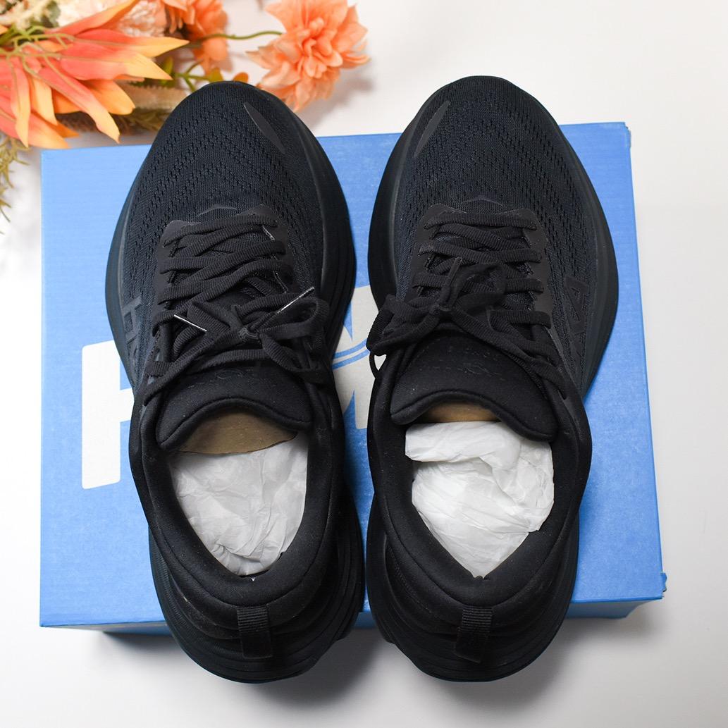新品です。HOKA ボンダイ8 ワイド ブラック 25cm