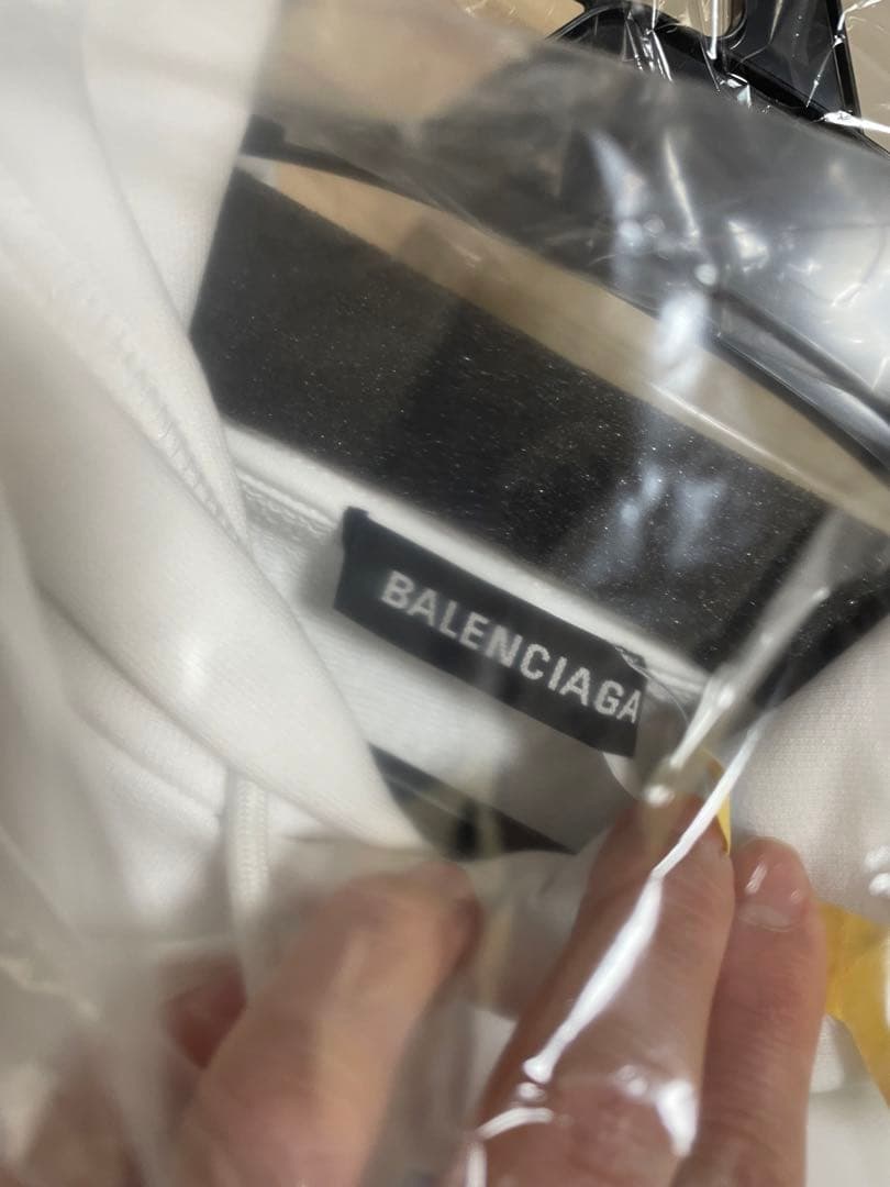 バレンシアガパーカー　s