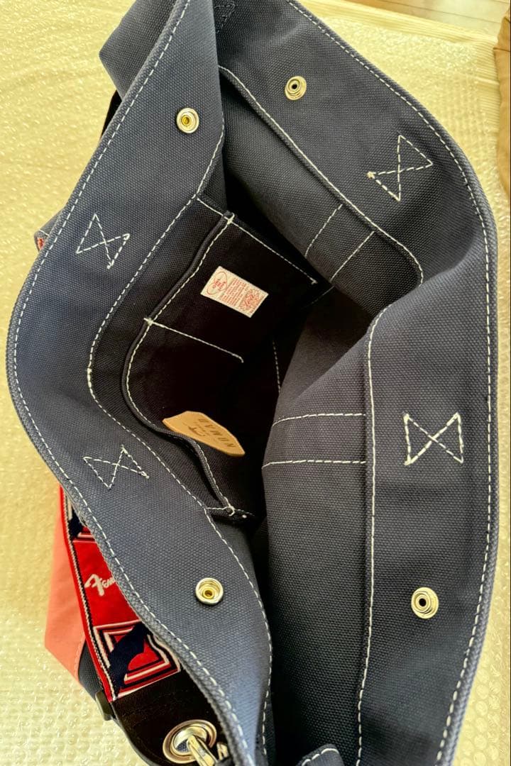 kit gallery/ nomad トートバッグ