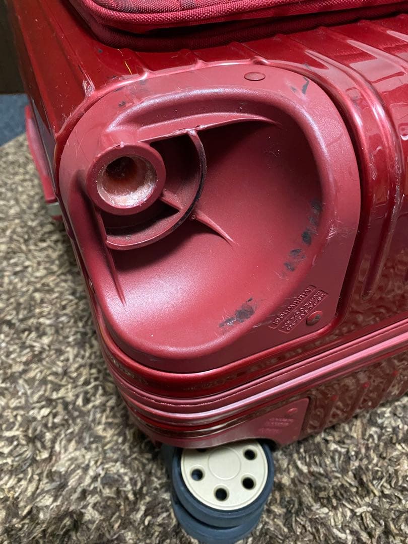 RIMOWA サルサデラックス ハイブリッド 廃盤品 キャスター1つ破損ジャンク