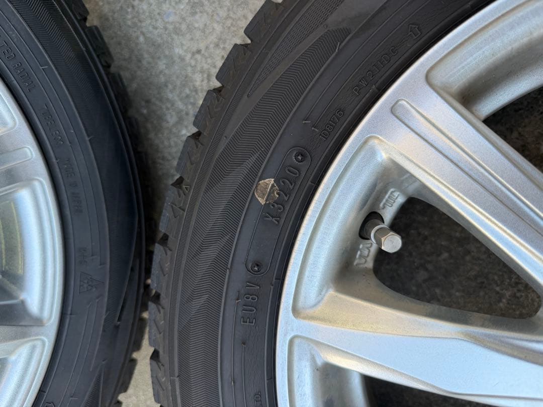 スタッドレスタイヤ 155/65/r14 2020年製 ダンロップ